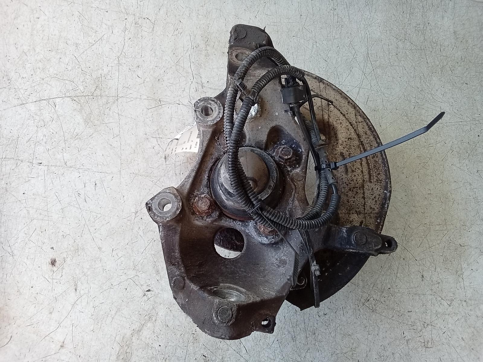 ˶⍤⃝˶U⇆R⸝⋆*‬ MERCURY MARAUDER 2003-2004 L. Spindle Knuckle Front - AC