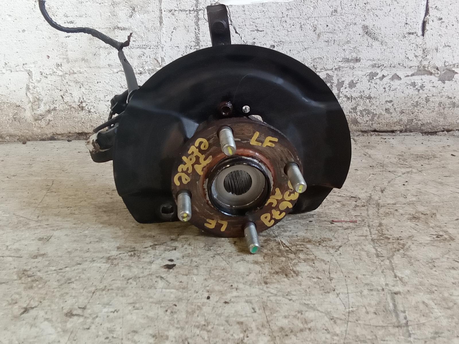 ※326 2024 Kawasaki ZX6R ZX636 Ninja Rear Swingarm Swing Arm - DENT