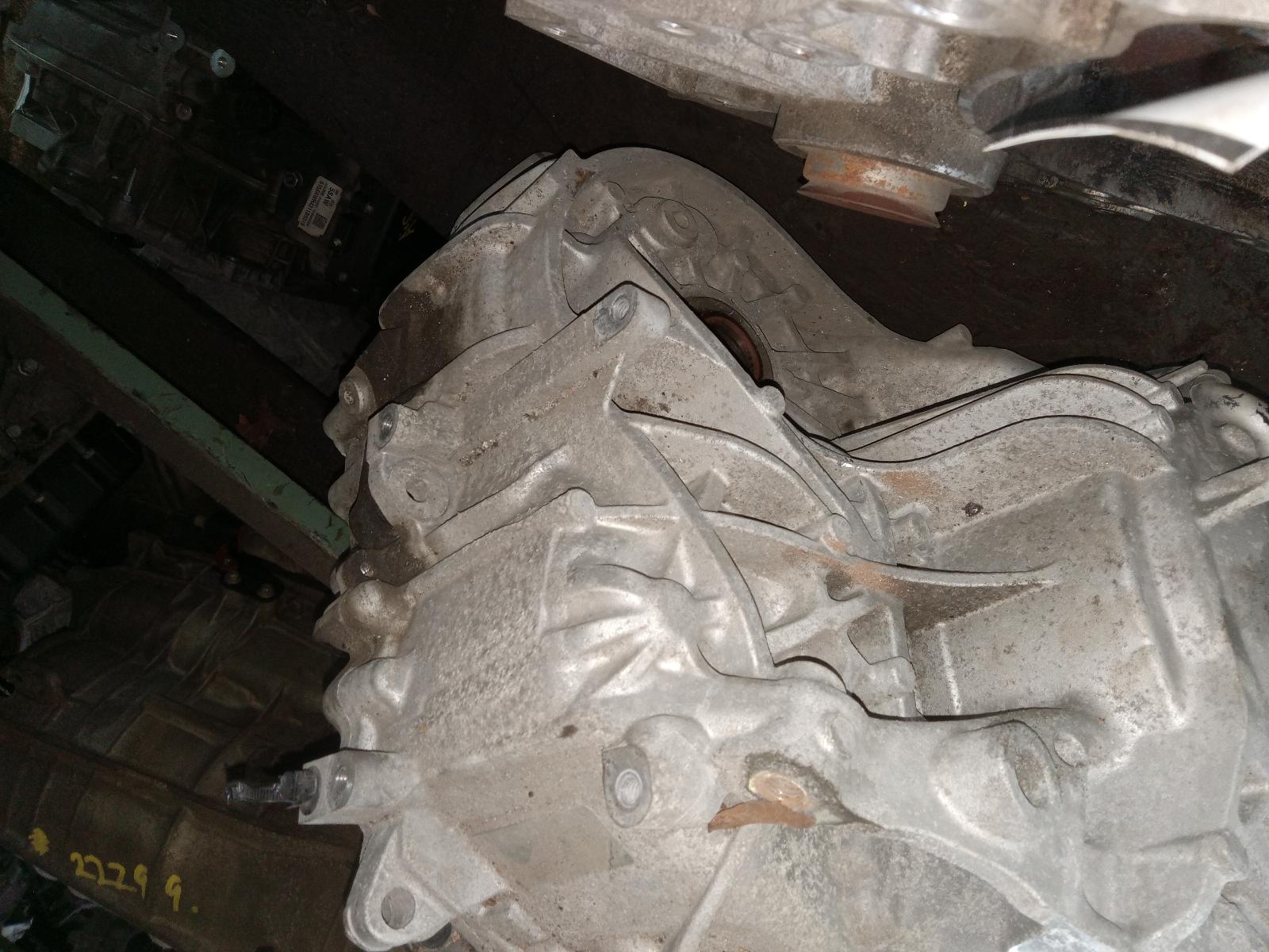 ypページ 2015 CHRYSLER 200 15 AT (Sedan) 3.6L (9 Speed Opt 9HP48) FWD