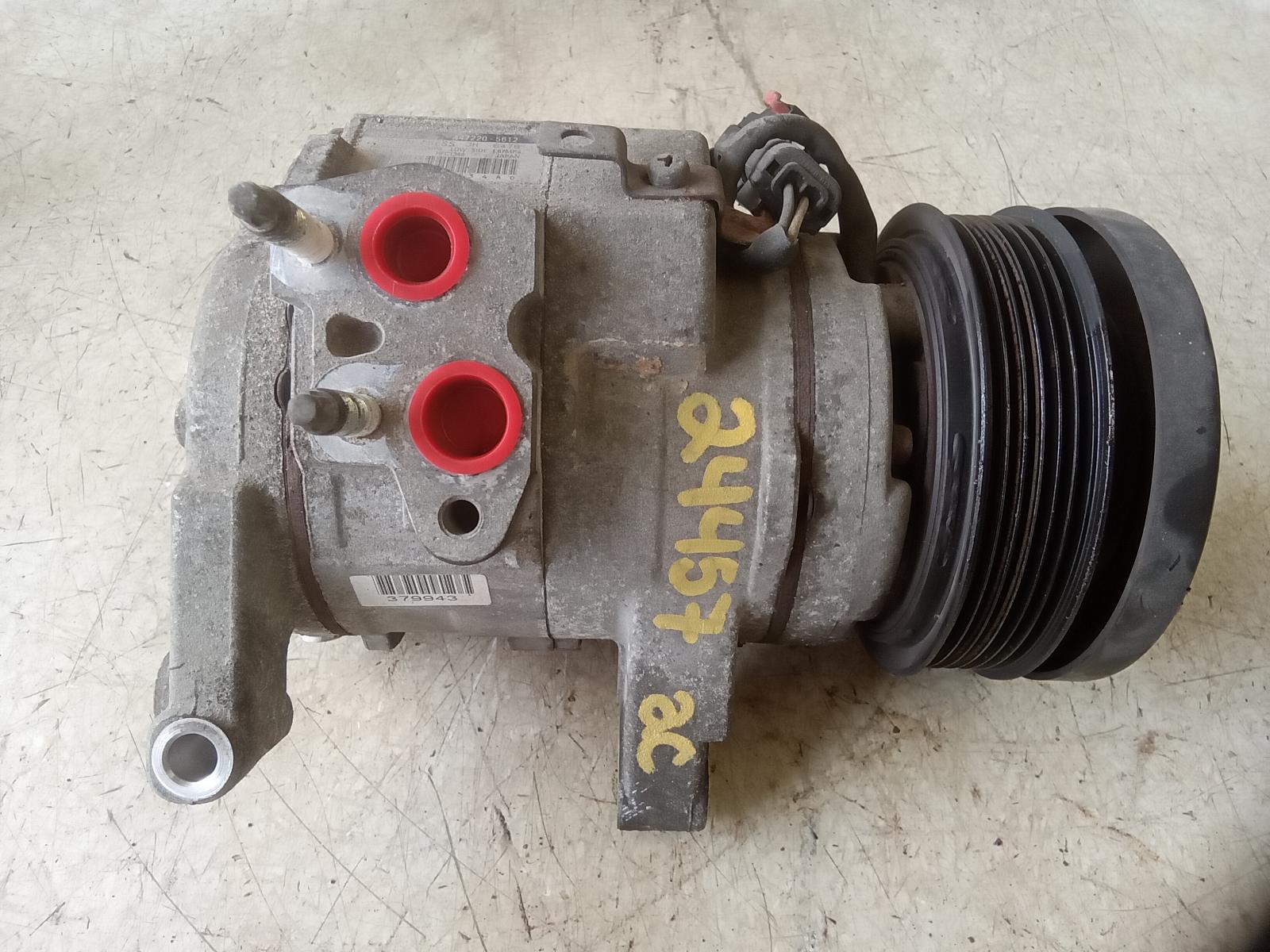 Radiador De Aire A/C Condensador Jeep Grand Cherokee WK 2007 (Con Detalles Estéticos - Foto 2