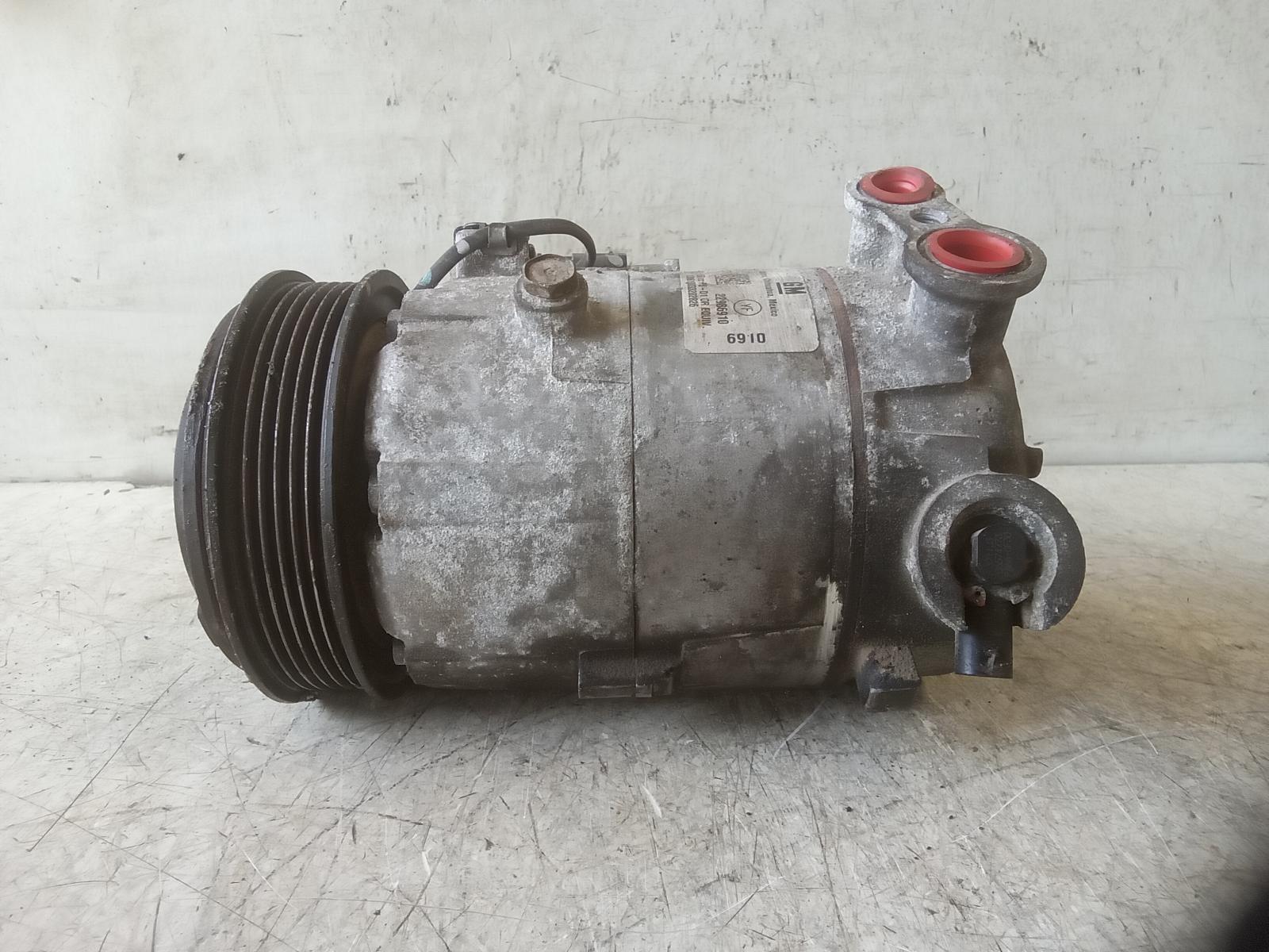 CADILLAC XTS 2013 (3.6L), w/low GWP refrigerant (opt KRV) AC