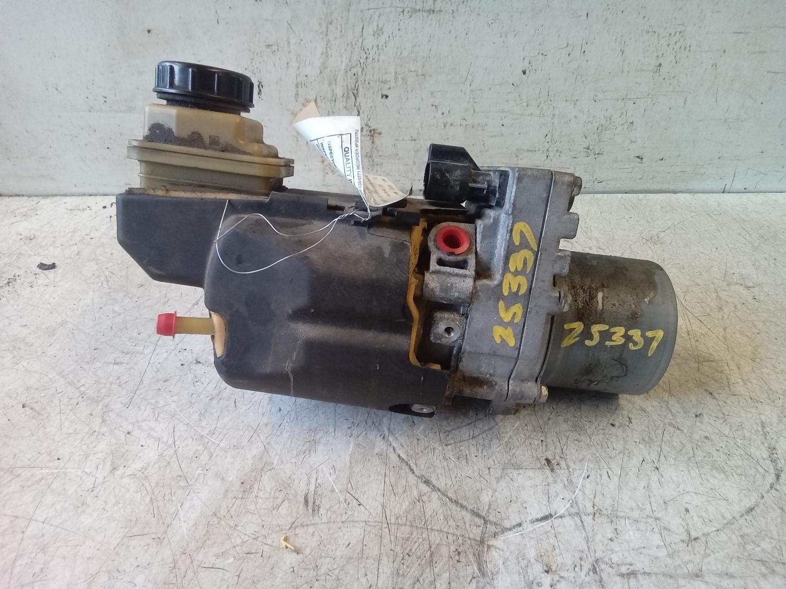 Used Power Steering Pump For 2013-2015 Nissan Pathfinder 3.5L – Direct Replacement, 30-Day Warranty